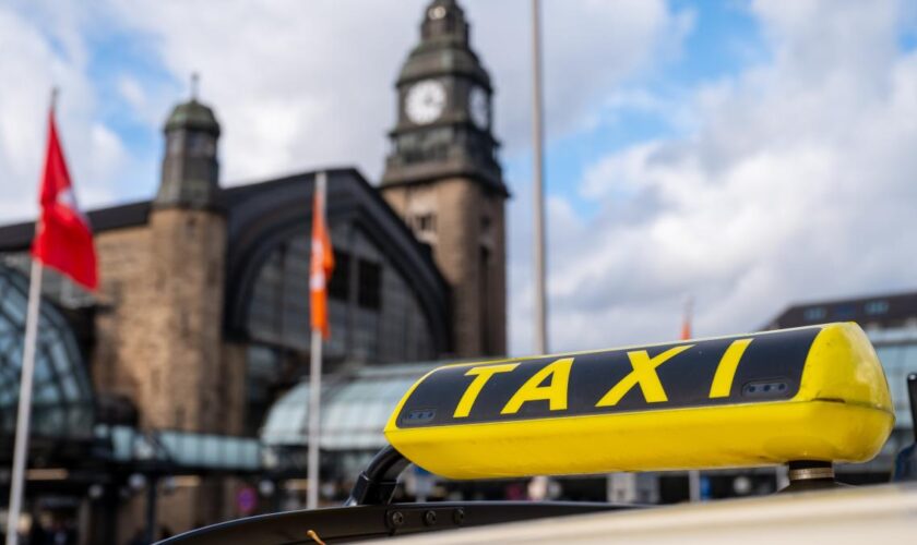 Hamburg führt Festpreise für Taxi-Fahrten ein