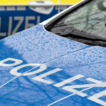 Gewaltsame Auseinandersetzung: Streit unter Jugendlichen mit Messer und Elektroschocker