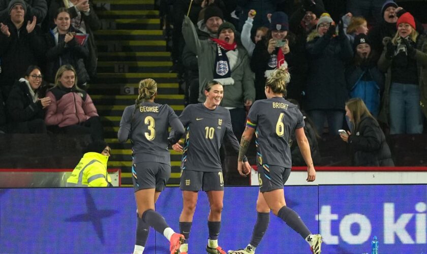 England end 2024 with win over Switzerland thanks to early Grace Clinton strike