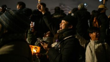 Proteste vor dem Parlament in Südkorea