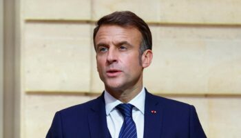 Censure de Michel Barnier : Emmanuel Macron s’exprimera jeudi à 20 heures