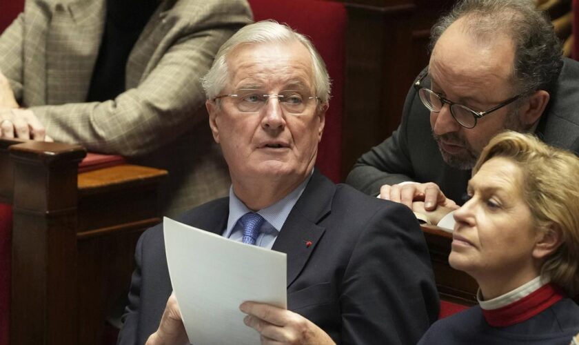 Censure du gouvernement Barnier : délai de nomination d’un nouveau Premier ministre, possibilité de dissolution… Les questions qui se posent désormais