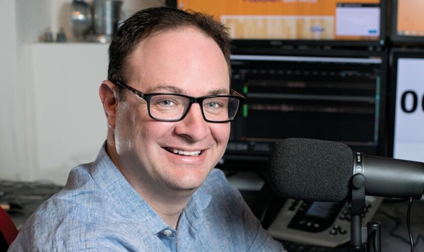 Ex-ESPN star Adrian Wojnarowski reveals cancer battle