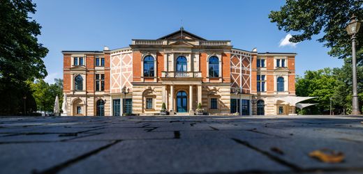 Bayreuther Festspiele: Jubiläumsprogramm wird aufgrund von Sparmaßnahmen reduziert