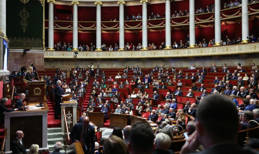 Regierung in Frankreich: Kommt jetzt die linke Regierung oder der Aufstand?