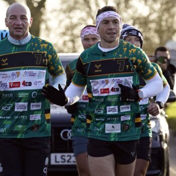 Kevin Sinfield on track to pass fundraising target in latest endurance challenge