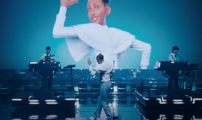 Avec « Multitude, le film » sur TMC, Stromae fait un double cadeau à ses fans après l’annulation de sa tournée