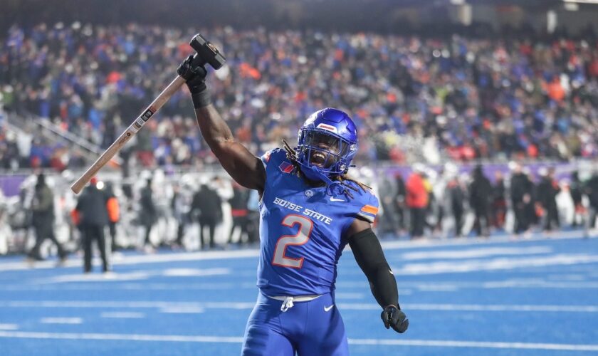 Boise State wins Mountain West championship as first expanded CFP bracket begins to take shape