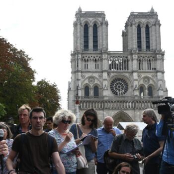 « Reconstruire Notre-Dame de Paris avec du plomb, de la splendeur au désastre » - TRIBUNE