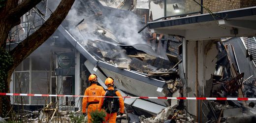 Explosion in Den Haag: Polizei fahndet nach verdächtigem Autofahrer