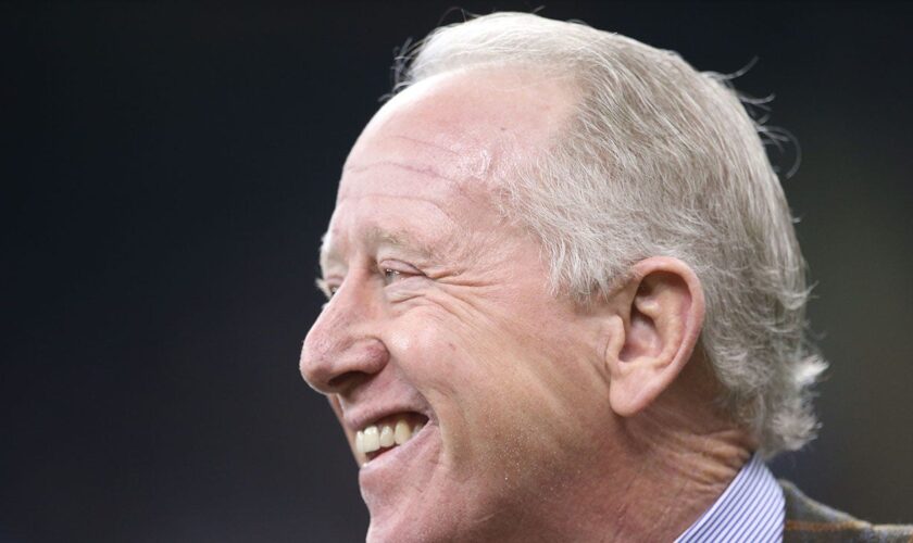 Archie Manning reveals preferred NFL landing spot for grandson, Texas star Arch Manning