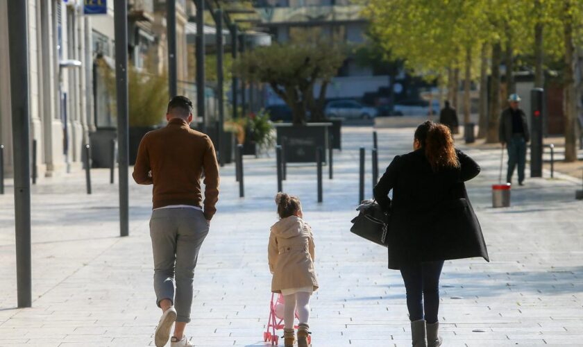 Dilemme de beaux-parents : « Ce n’est pas en obligeant l’enfant de son conjoint à manger des haricots verts qu’on va créer un lien »