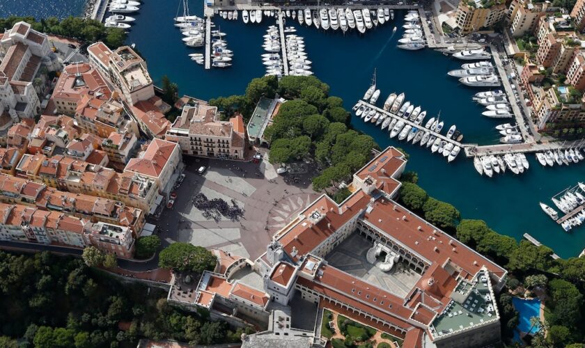 Vue aérienne du palais princier de Monaco, le 20 septembre 2013