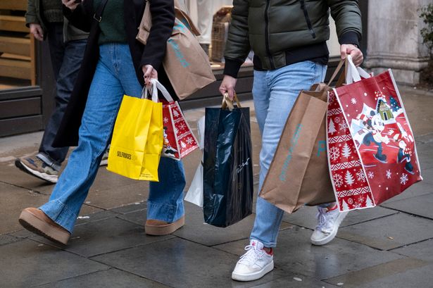 Money expert shares five ways you can make quick cash before Christmas