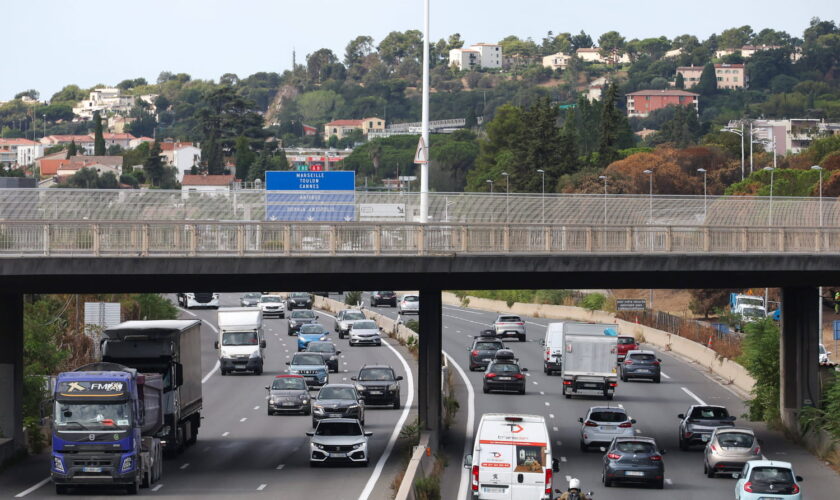 Cette pratique courante sur nos routes sera interdite dès le 1er janvier – gare aux amendes