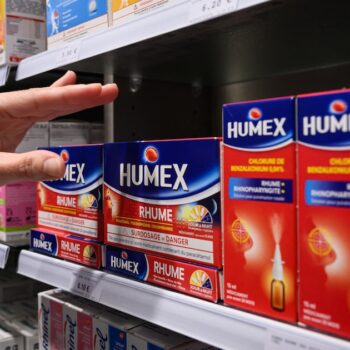 Actifed Rhume, Dolirhume, Humex  dans une pharmacie française le 23 octobre 2023