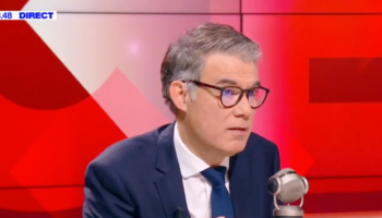 Nouveau Premier ministre : Olivier Faure précise ses critères (et écarte François Bayrou)