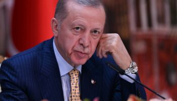 Le président turc Recep Tayyip Erdogan au bureau présidentiel de Dolmabahce à Istanbul, le 8 mars 2024