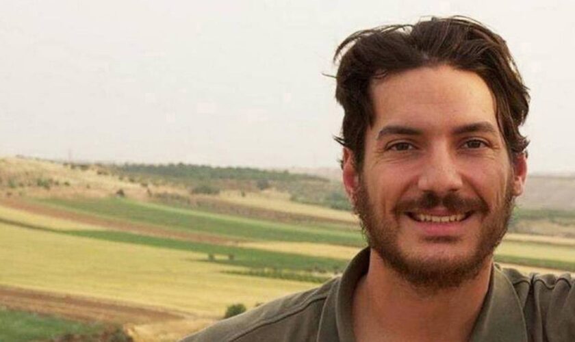 Senators call on Biden to brief upper chamber on efforts to return Austin Tice from Syria