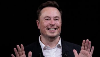 Elon Musk dépasse les 400 milliards de dollars de fortune, boosté par Donald Trump et l’action Tesla