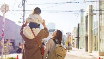 A Tokyo, les crèches vont devenir gratuites pour encourager à faire des enfants