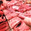 Diebstahl aufgeflogen: Männer wollen Fleisch im Wert von 2000 Euro stehlen