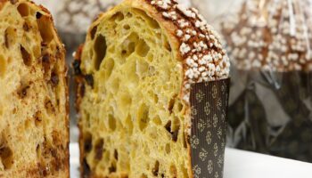 Le panettone, brioche star de Noël, a un secret pour préserver sa légèreté et sa forme arrondie