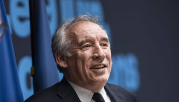 François Bayrou : adoubé ou récusé comme Premier ministre ? Un rendez-vous décisif