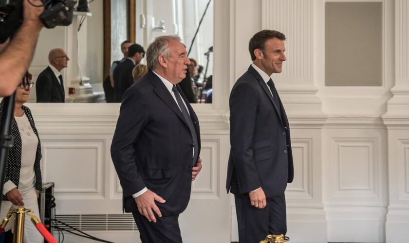 En direct – Nouveau Premier ministre : nomination imminente, Bayrou quitte l’Elysée après 1h45 d’entretien avec Macron