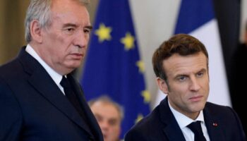 François Bayrou, qui “ne séduit ni d’un côté ni de l’autre”, nommé Premier ministre