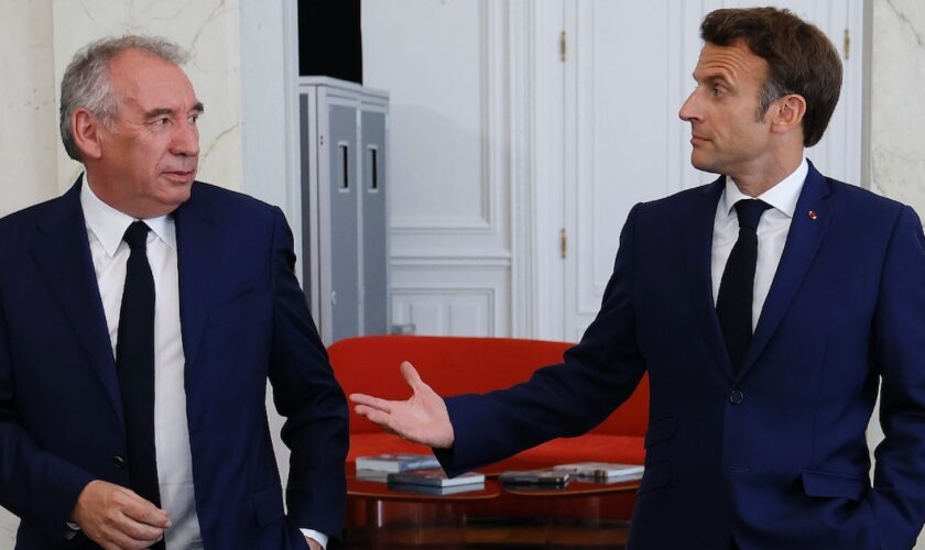 Francois Bayrou reçu à l'Elysée par Emmanuel Macron, à Paris le 21 juin 2022