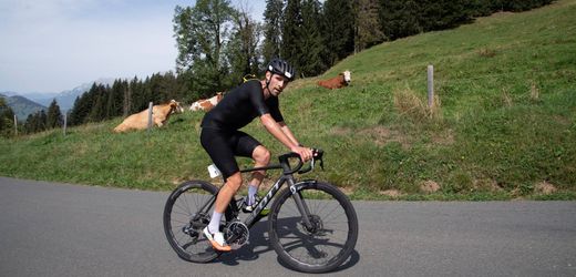 Radsport: Jack Burke: Wie kann es sein, dass ein zweitklassiger Radfahrer die Rekorde der Stars bricht?