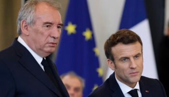 François Bayrou et Emmanuel Macron à Pau, le 18 mars 2022