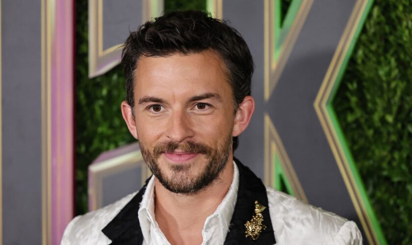 Jonathan Bailey admits he ‘might co-parent with a woman’ when he’s ready to have kids