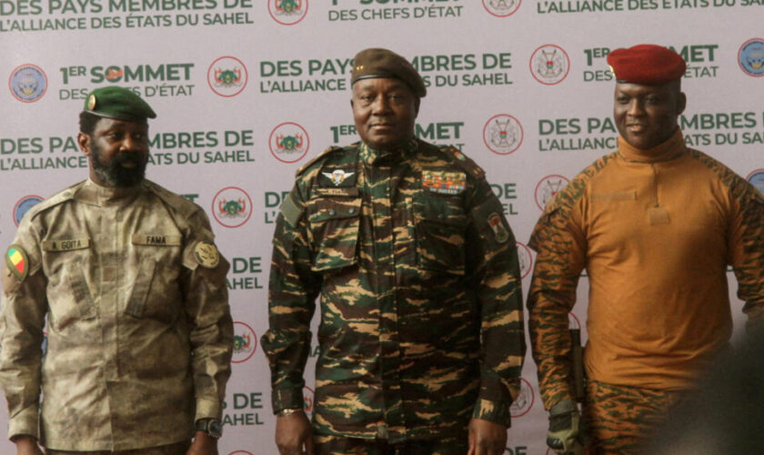 Mali, Niger et Burkina jugent "irréversible" leur retrait prochain de la Cédéao