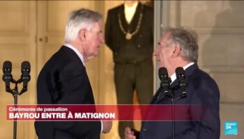 France : Michel Barnier cède sa place à François Bayrou