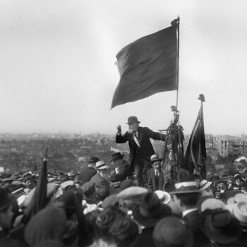 1914. Pourquoi ont-ils lâché Jaurès ?