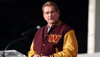 NFL legend Joe Theismann gives free cars to service members for Army-Navy game