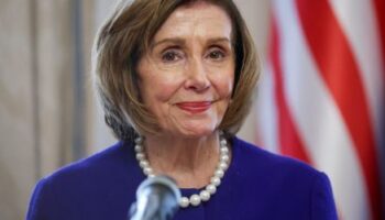 Nancy Pelosi wird in US-Militärklinik in Landstuhl behandelt