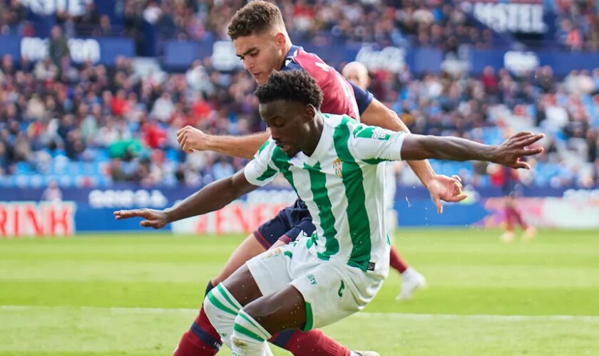 Así está el Córdoba CF en la clasificación de Segunda tras empatar con el Levante