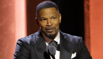 Jamie Foxx hit in the mouth by thrown glass during Beverly Hills birthday dinner, 'had to get stitches': reps