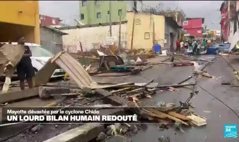 Cyclone Chido à Mayotte : au moins deux morts, une "situation dramatique"