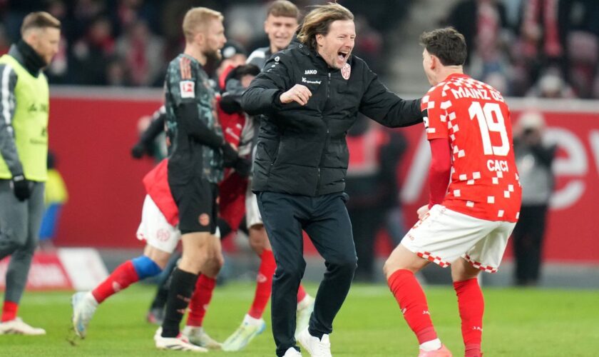 Der Mainzer Trainer Bo Henriksen sprach nach dem Sieg gegen den FC Bayern von einem verdienten Erfolg. Foto: Thomas Frey/dpa