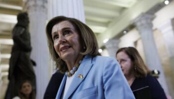 Etats-Unis : Nancy Pelosi opérée avec succès de la hanche au Luxembourg après une chute