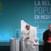 Visite du pape François en Corse : un message très politique pour son premier discours