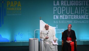 Visite du pape François en Corse : un message très politique pour son premier discours