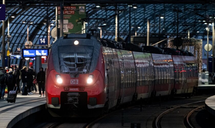 Fahrplanwechsel: Neue Verbindungen und dichterer Takt: Das ändert sich für Bahnreisende