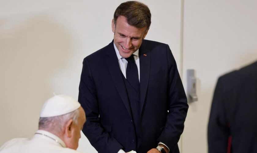 Visite du pape en Corse : ce cadeau d’Emmanuel Macron ne va pas clore le débat sur l’absence de François à Paris