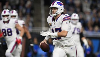 Josh Allen dazzles in Bills’ win over Lions in high-scoring bout