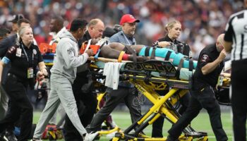 Dolphins' Grant DuBose needs jersey cut off, leaves game on stretcher after scary hit vs Texans